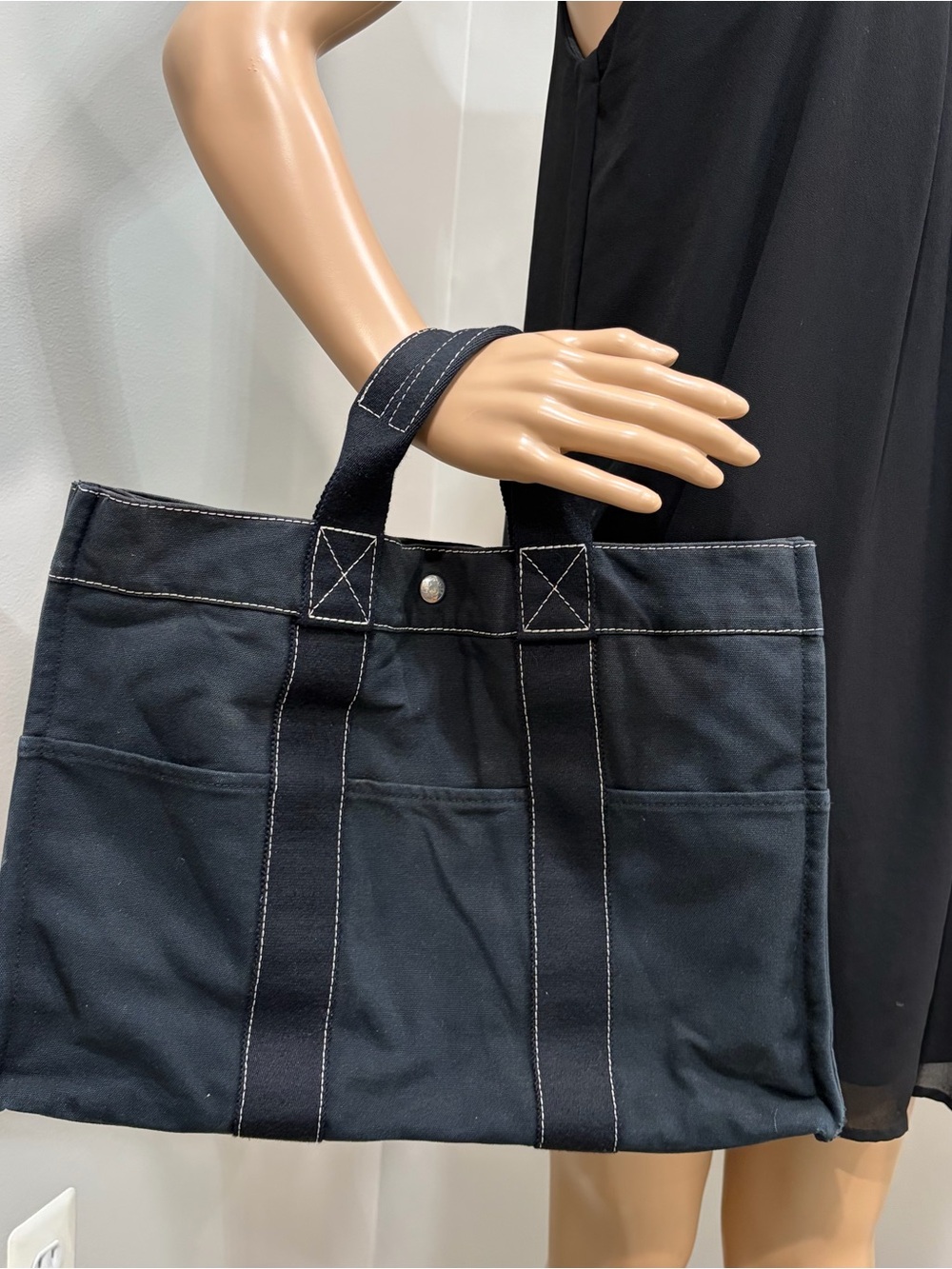#102 HERMES Black/Charcoal Tote